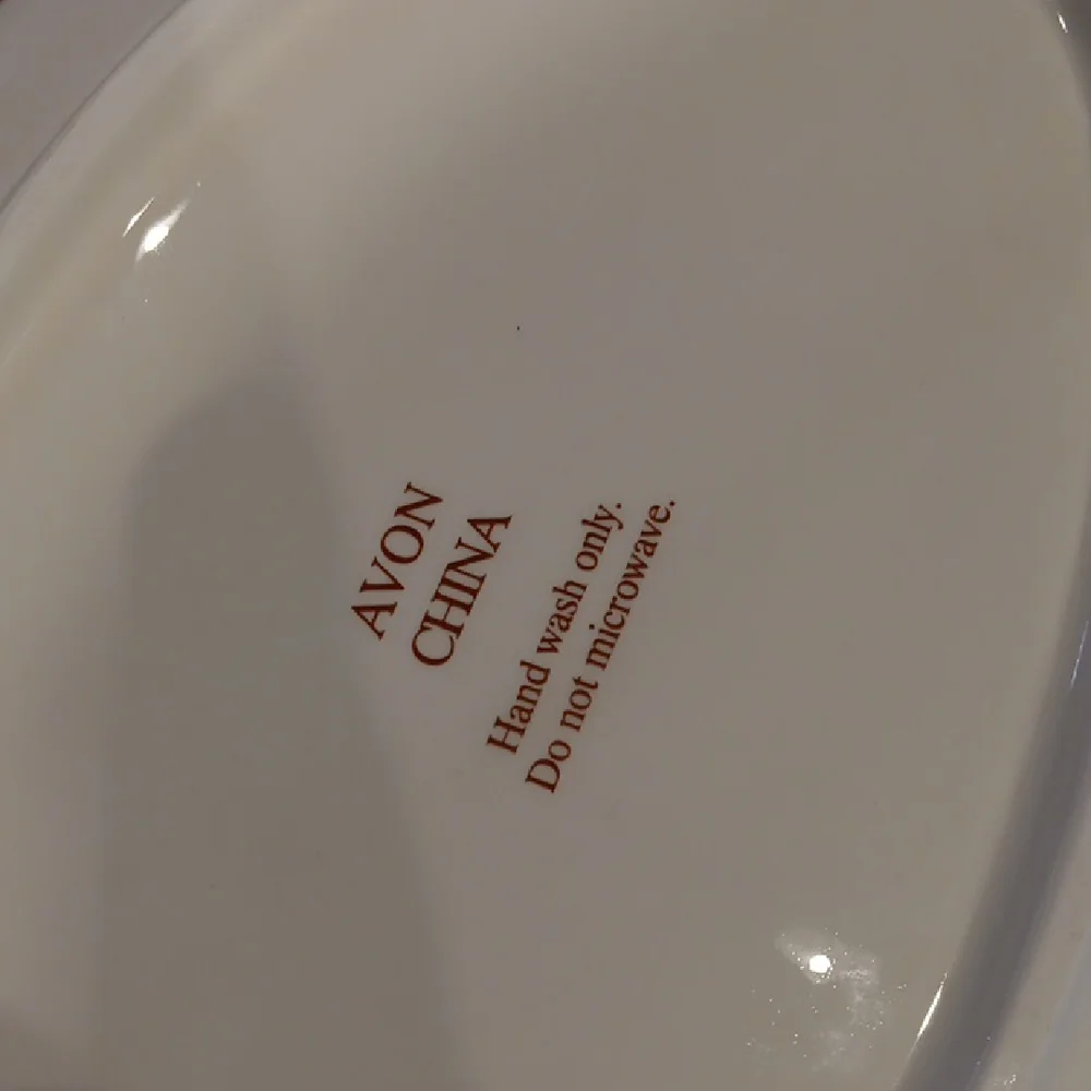 Avon China Decorative Plate - Picture 9 of 9